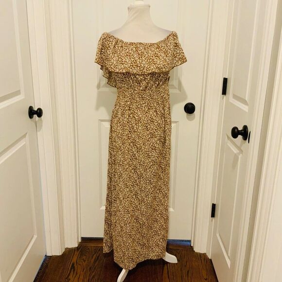 Old Navy Brown Tan Print Off Shoulder Smocked Waist Maxi Dress Large New - Picture 1 of 10